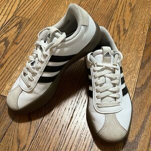 Adidas VL Court 3.0 Sneaker